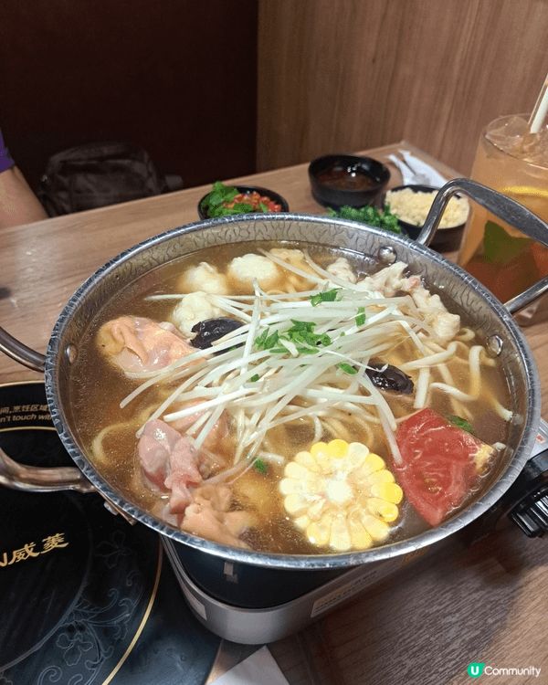 推介鍋霸午市小火鍋，自選3款配料加1款麵，飯配搭。全部$59...