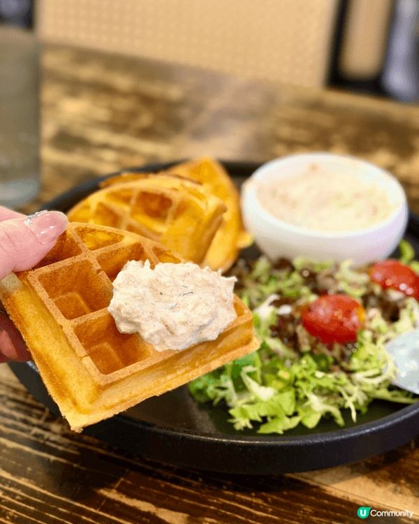 大推呢間Wozi cafe 窩子，呢到主打創意窩夫同特色主食...