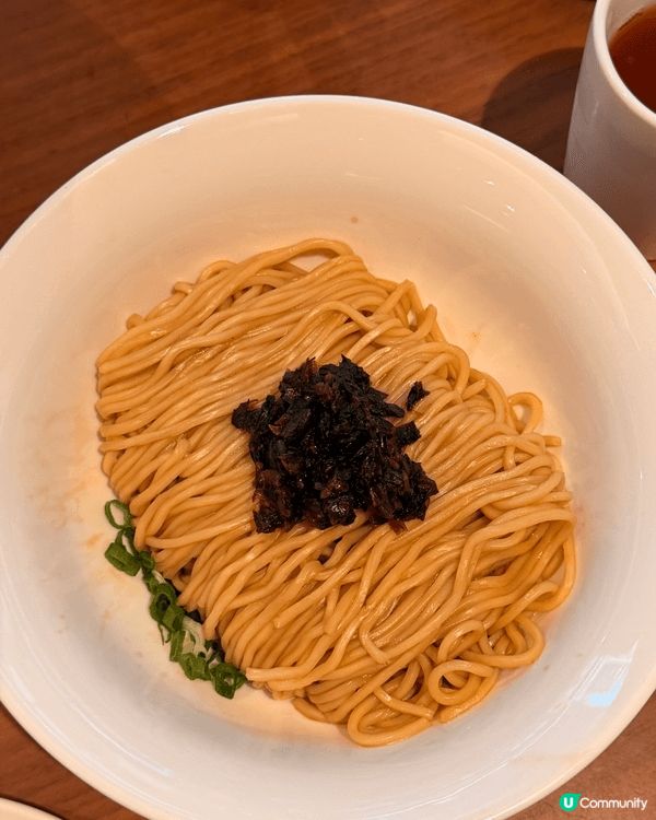 鼎泰豐米芝蓮推介餐廳，小籠包好好食，有湯汁，食到好飽飽，開心...