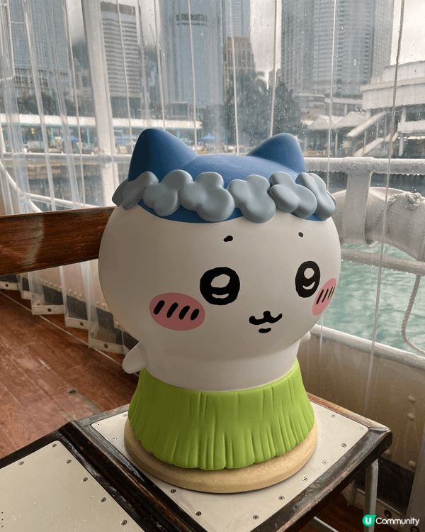 為咗影到Chiikawa佢哋特登去咗搭天星小輪，好耐冇搭船，...