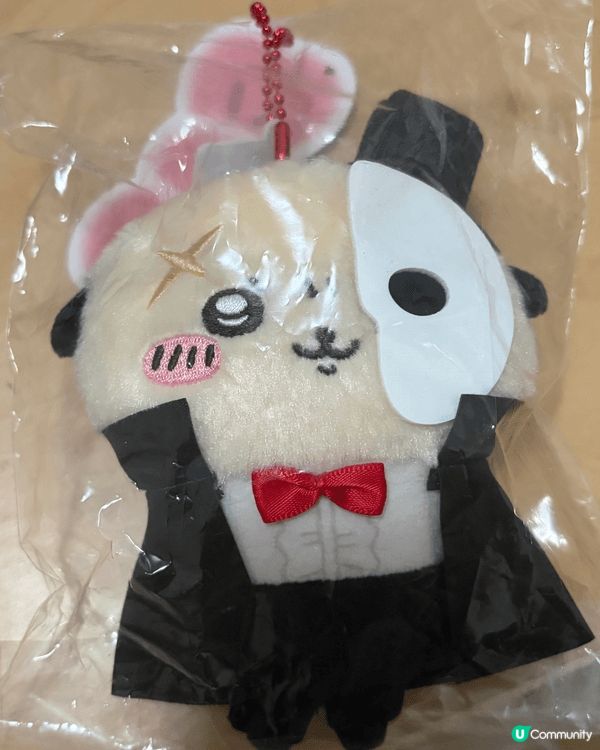 入坑chiikawa之後買了好多相關的公仔和周邊，但香港的款...