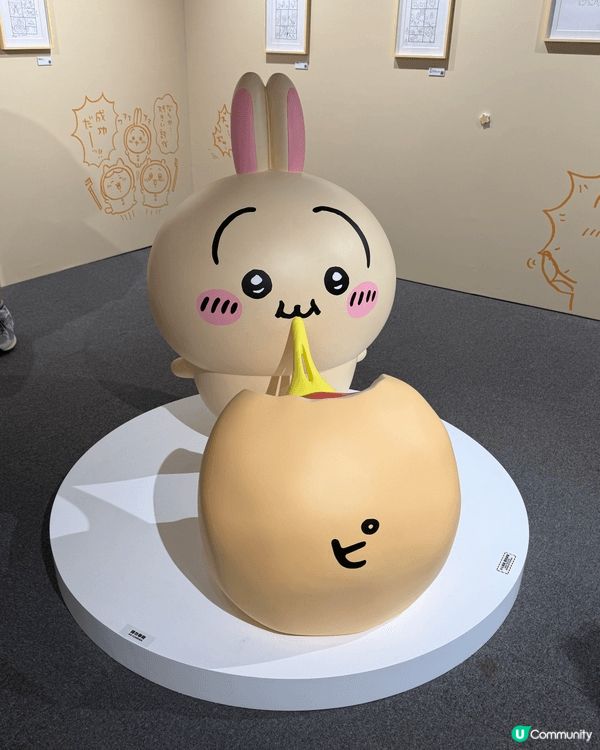 今次第一次去Chiikawa 展，入面有好多畫作，不同角色嘅...