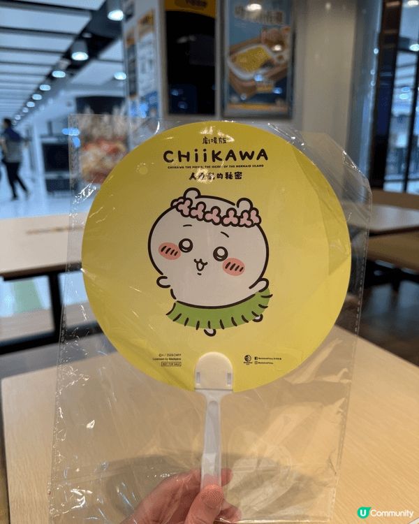 最近上映咗Chiikawa人魚島電影 香港有好多唔同嘅打卡位...