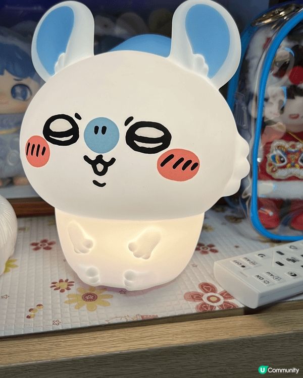 就是跟小桃對上眼，個樣夠抵死，隻腳仔好得意，條尾好可愛，配音...