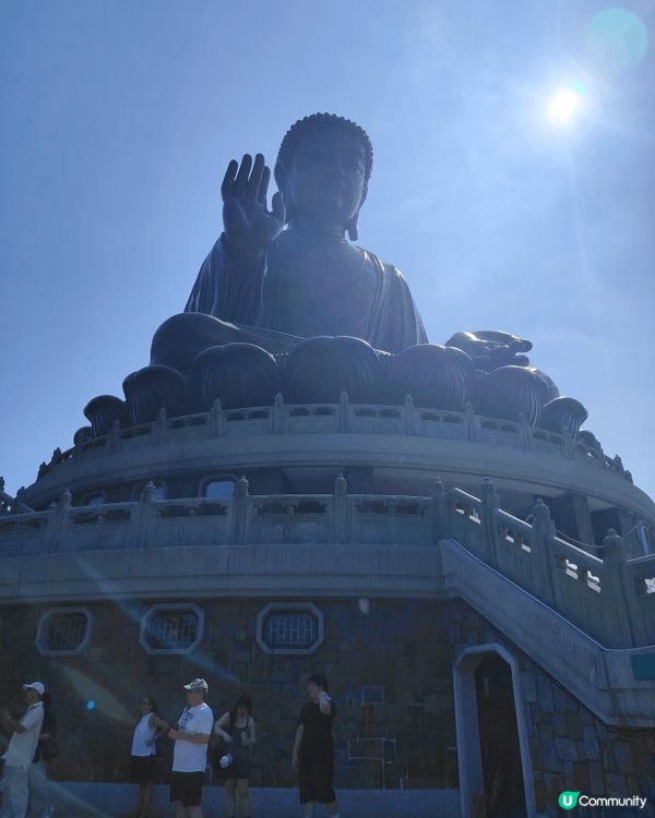 放假日可以去大嶼山天壇大佛走走，天氣好，適合去拜大佛，順便坐...