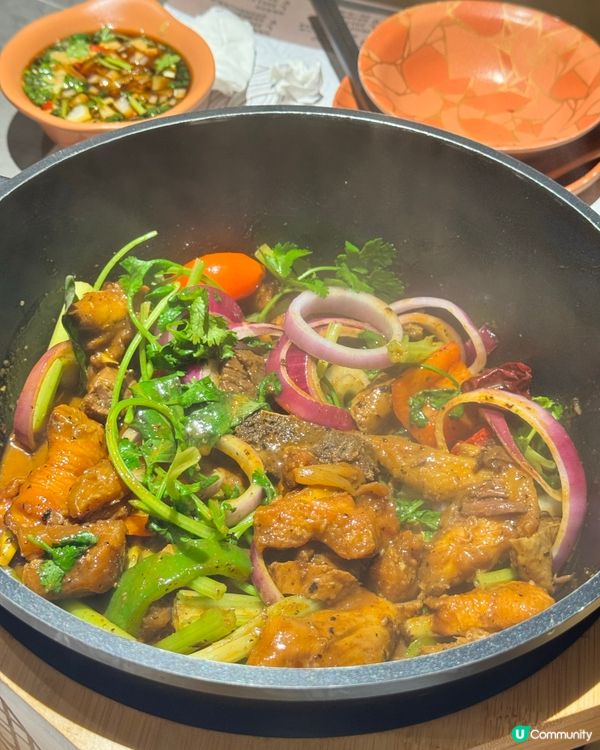牛大人Prime 黑毛和牛放題仲有得食雞煲、煲仔飯和G🥢🥩💯