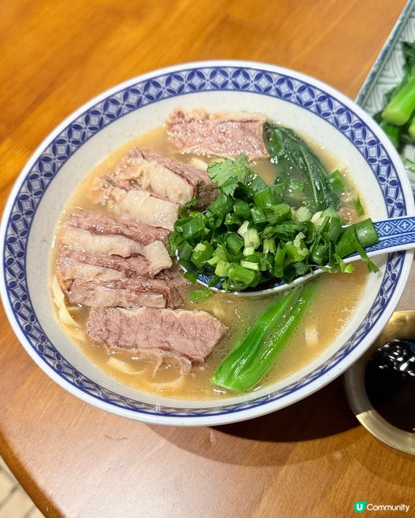銅鑼灣8粒鐘湯底麵🍲👍