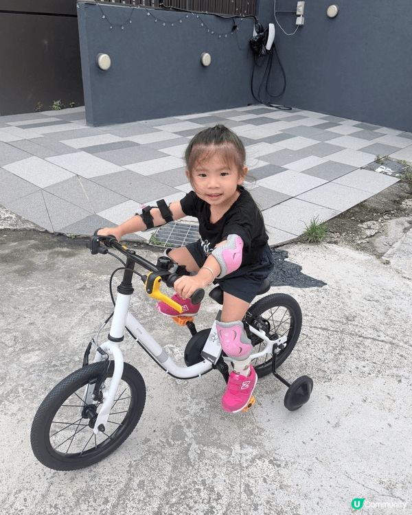 圖一，迪卡儂14” 輕量兒童單車，身高尺寸合適：3 歲兒童平...