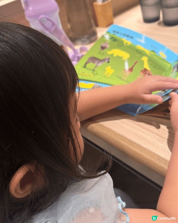 哈哈，3歲BB呢個年紀，簡直係「人類高質量碎紙機」同「問題製...