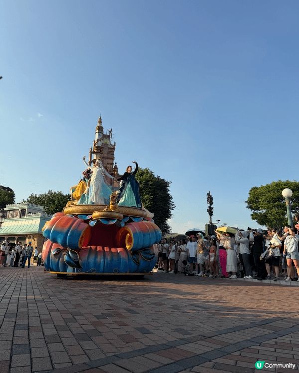 香港迪士尼必定是最佳的育兒好去處，滿足到小孩歡樂之心和童真之...