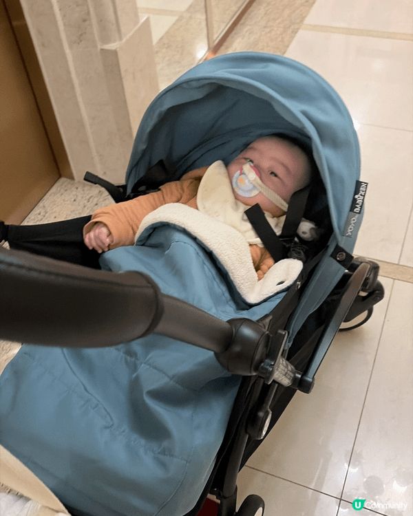 Stokke yoyo bb車 ，次次放bb上車都秒睡，避震...