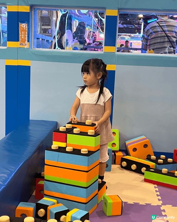 香港有不少兒童小遊戲場，不一定要返游圳玩。其中一個黃埔冒險樂...