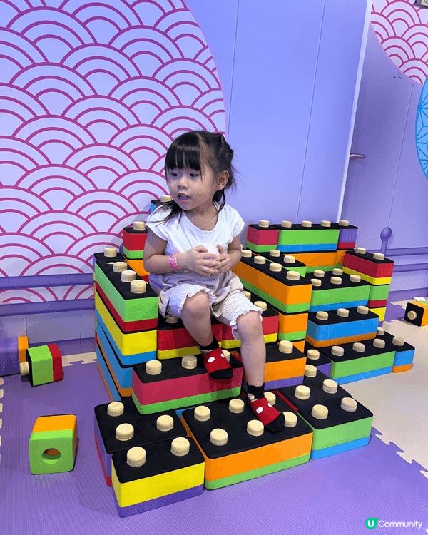 香港有不少兒童小遊戲場，不一定要返游圳玩。其中一個黃埔冒險樂...