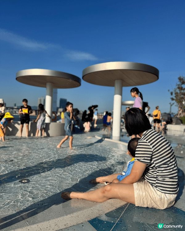 圖1.西營盤海濱公園：不用付費去泳池，免費公園都可以讓小朋友...