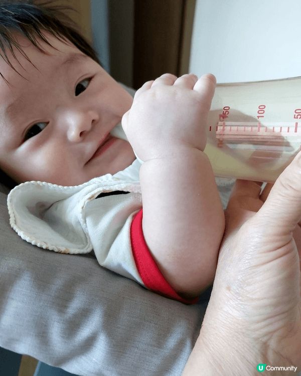 Stokke tripp trapp成長椅一定要配合初生套裝...