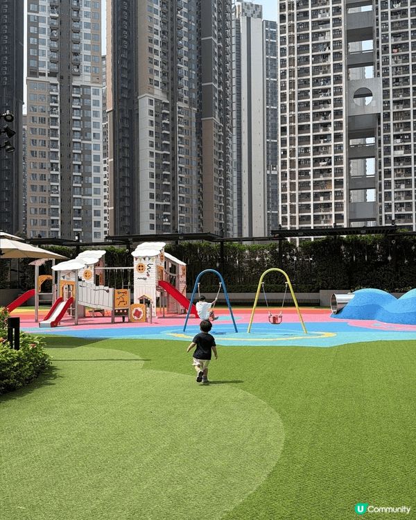 葵涌公園和荃灣商場遊樂場 , 一是讓小朋友接觸大自然 , 二...