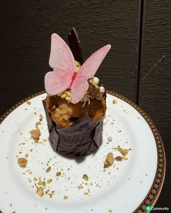 朗廷：環球海鮮豐富，威靈頓牛柳驚喜，甜品精緻，午市用餐舒適有...