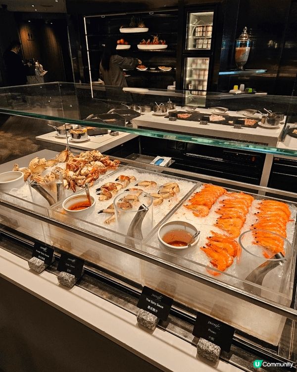 金鐘萬豪既JW cafe，食物種類都算多，最有特式就一定係有...