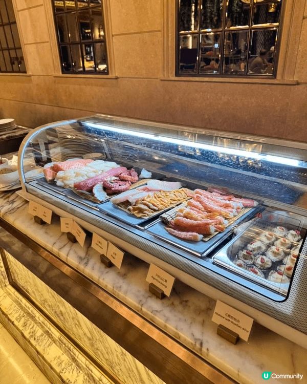 想同全家人食大餐，又想搵極高性價比之選？去歷山酒店-歷山餐廳...