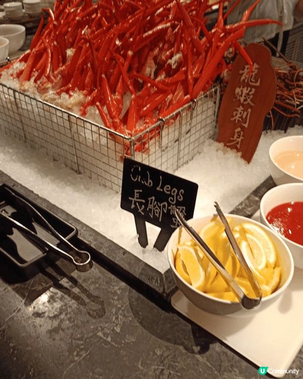 終於抽到時間去東涌世茂喜來登嘅嶼坊食自助晚餐，由市中心搭車過...