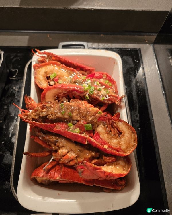 JW Marriott 仍然可以保持水準, 食物有龍蝦, 鵝...