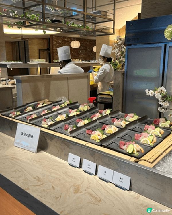 今次去日本別府杉乃井酒店嘅「宙館」嘆自助晚餐，真係畀到我好大...