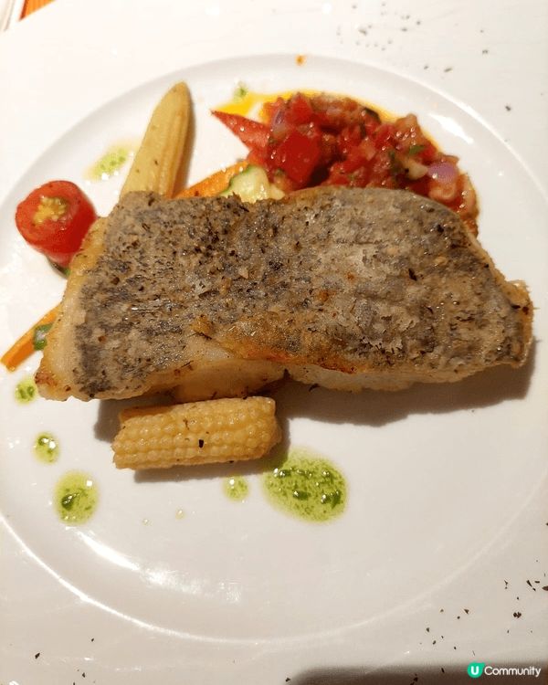 皇家太平洋酒店「堤岸酒吧餐廳（Pierside）嘅自助餐體驗...