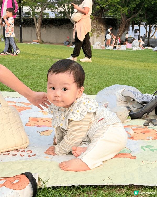 戶外：大埔海濱公園景色宜人風景優美，吹著海風野餐好舒服。