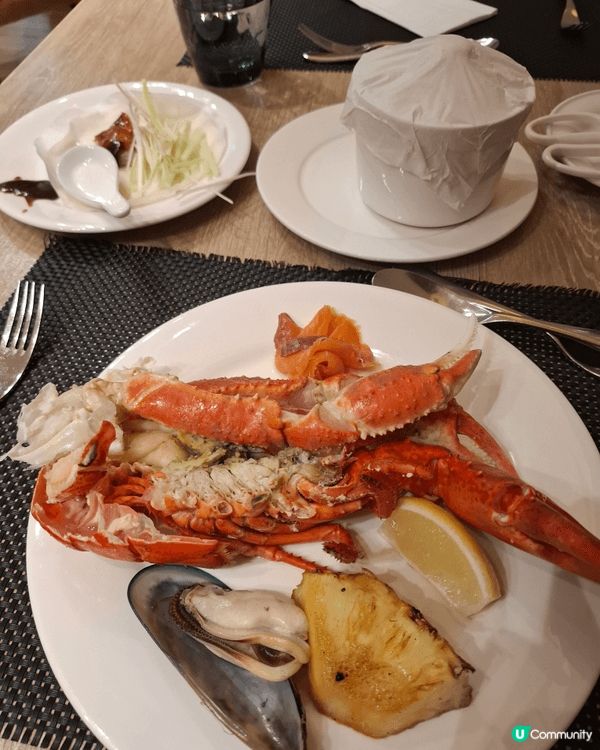 有蒸龍蝦&蟹腳,都好鮮甜 唔死咸,雖然每次排半 隻,但師傅分...