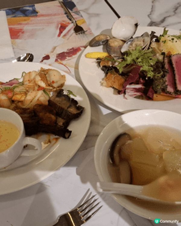 有蒸龍蝦&蟹腳,都好鮮甜 唔死咸,雖然每次排半 隻,但師傅分...