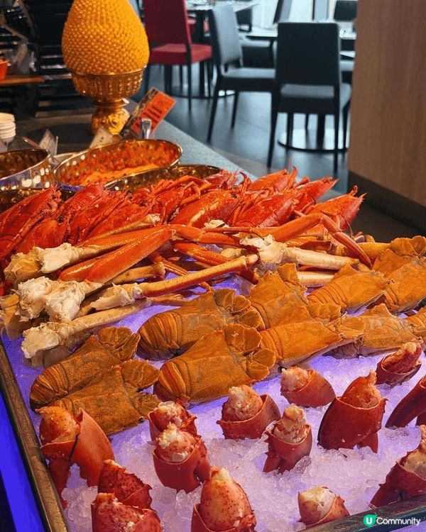 尖沙咀YMCA酒店嘅再臨閣最近搞咗個「泰 Chill 自助晚...