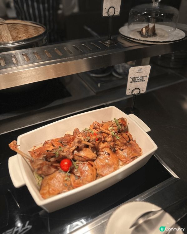我係超鍾意食自助餐，最近喺food studio 食咗都唔錯