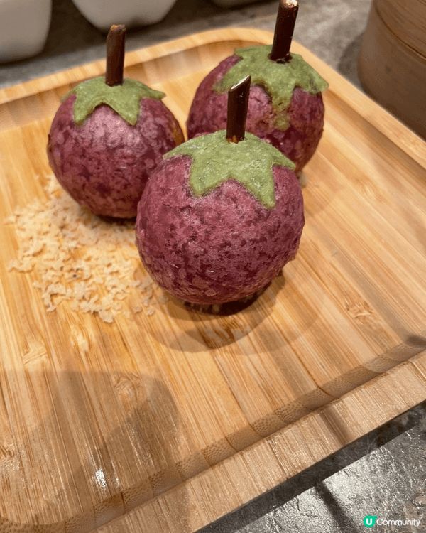 育兒最好就係出街行商場，行到攰就去食野～去咗唐官小聚食晚餐，...