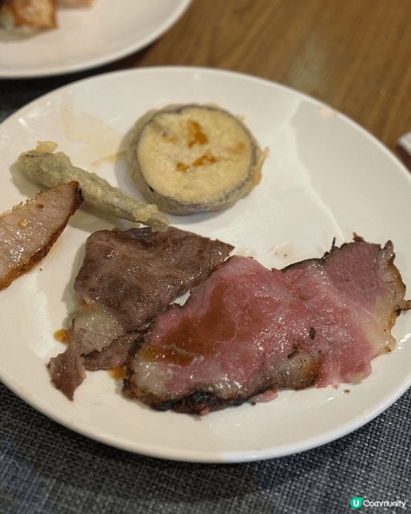 超愛呢間既蟹脚啊👍D蟹脚不咸又大隻、超級鮮甜，最後食左20隻...