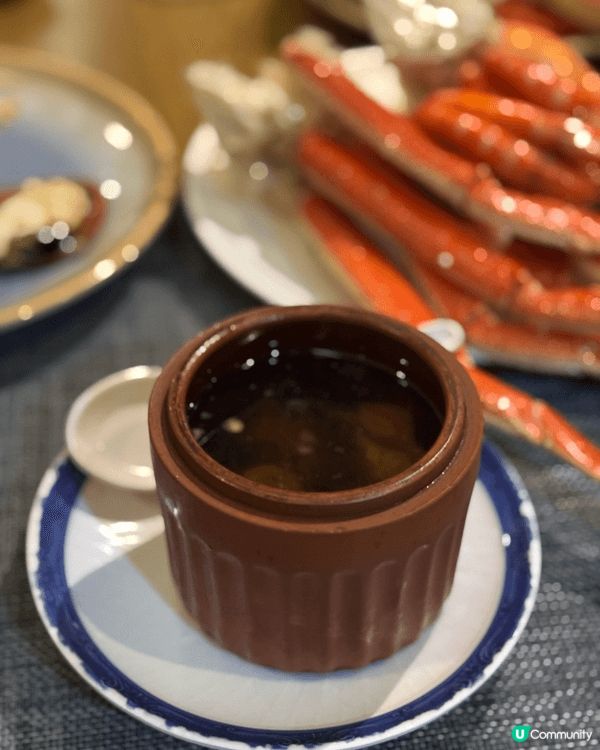 超愛呢間既蟹脚啊👍D蟹脚不咸又大隻、超級鮮甜，最後食左20隻...