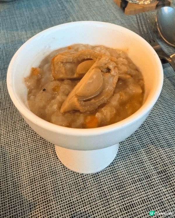 呢間餐廳係銅鑼灣oouli ，當日聯乘李錦記cross ov...