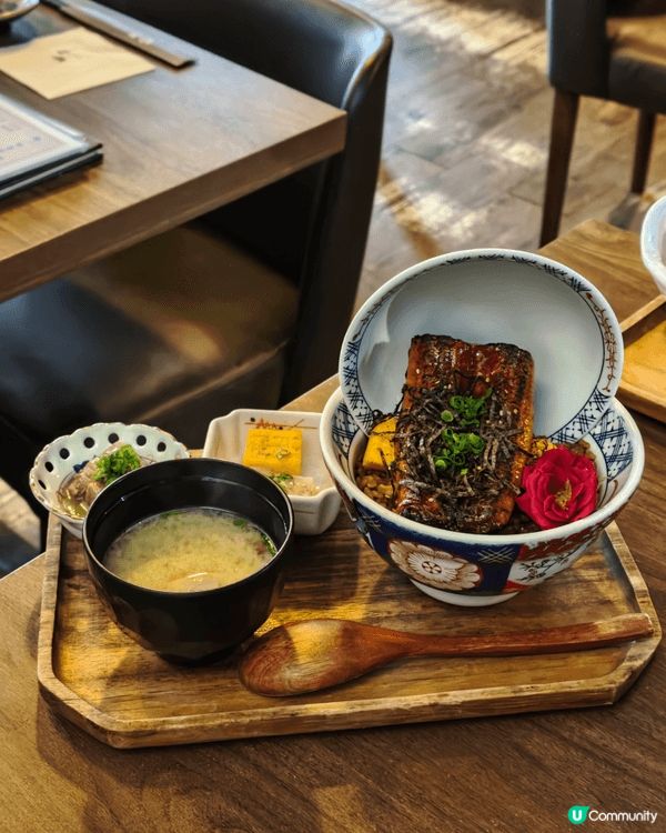 最近去咗申子居酒屋，氣氛好好，食物精緻！我地叫咗兩個套餐，每...