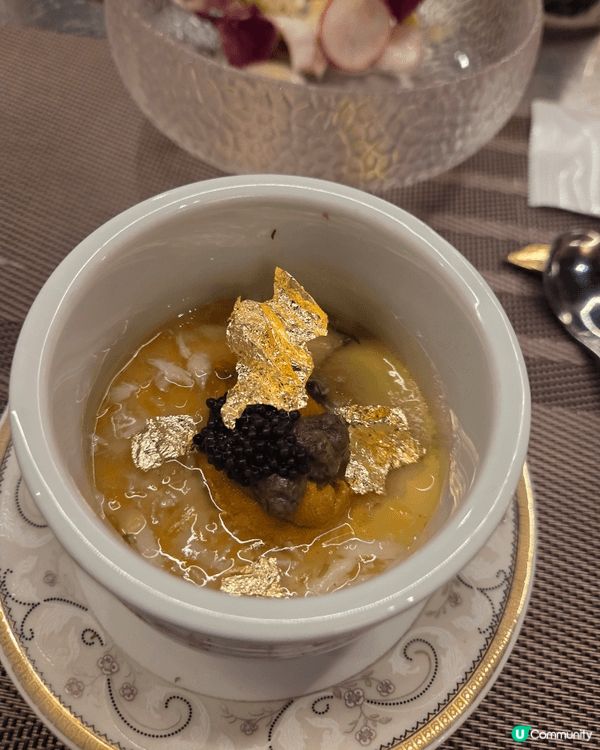 餐廳位於銅鑼灣，虎鐵鐵板燒，味道不錯，廚師每道菜式都落足心機...