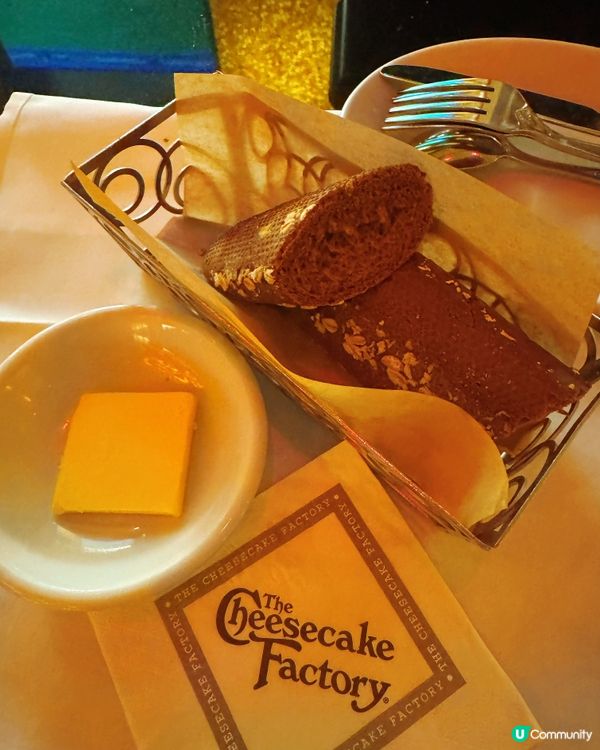 The Cheesecake Factory🍔🍰