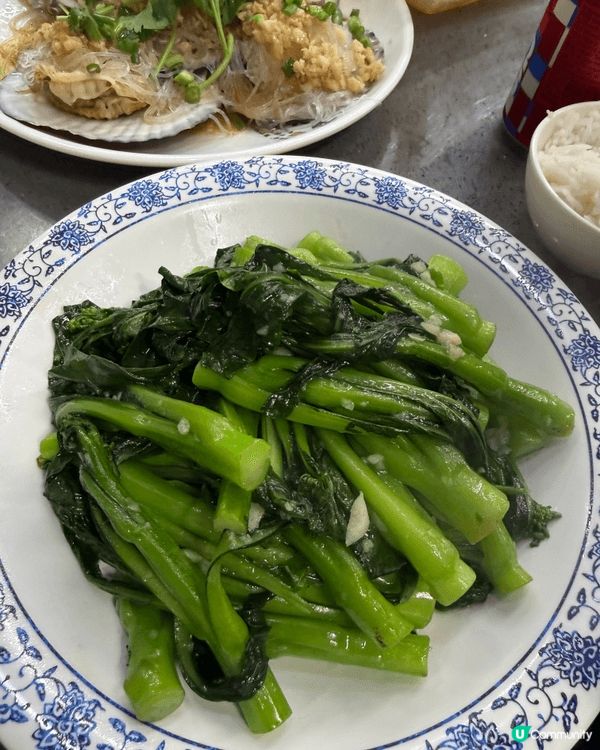 元朗街坊隱世小店「聚豐燒鵝小廚」！招牌燒鵝真係脆皮多汁，每口...