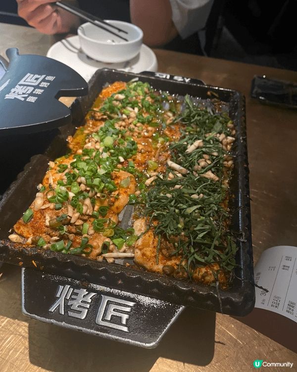 去了成都玩了幾天，試咗火鍋、麻辣小菜、烤魚等當地的地道美食，...
