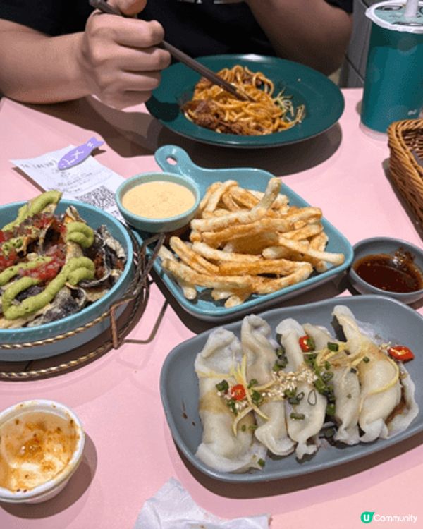 之前到訪「魚事者」品嚐特色魚肉料理！招牌麻辣牛肉魚麵非常驚喜...