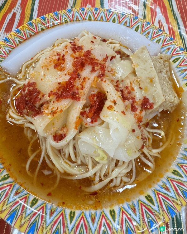 來自新疆的美食，新疆嘅羊肉真係好味到爆，一D羶味都冇，而且又...