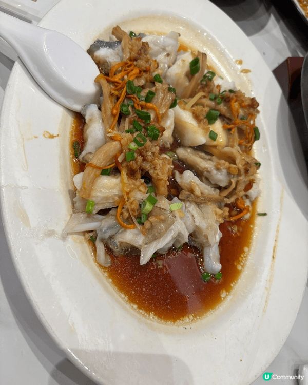 其实香港美食有好多，簡簡單單一個晚餐，價錢好实惠，不用去外地...