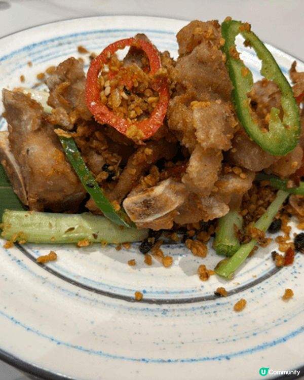 其实香港美食有好多，簡簡單單一個晚餐，價錢好实惠，不用去外地...