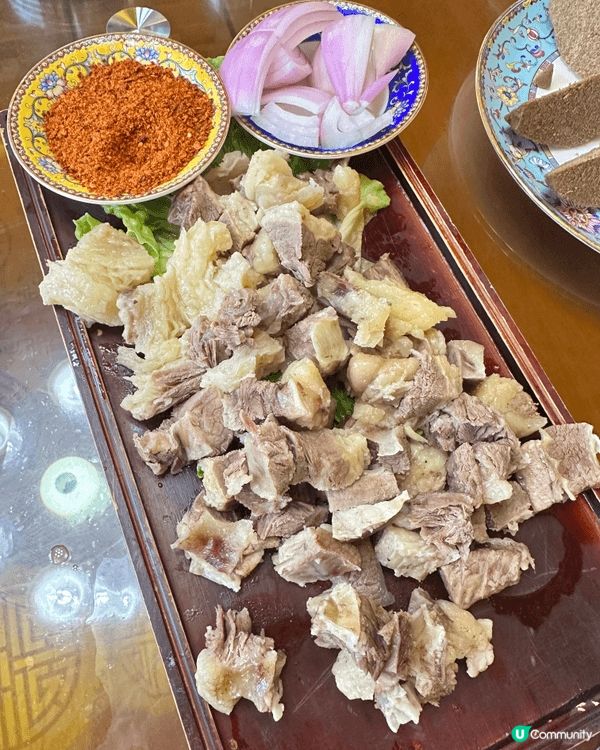 以上是本人夏天在四川唐克的一家西藏菜餐館拍攝的，以上三種藏式...