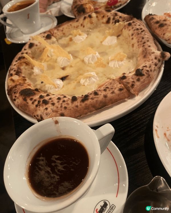 位於中環SOHO區嘅Fiata Pizza, lunch 可...