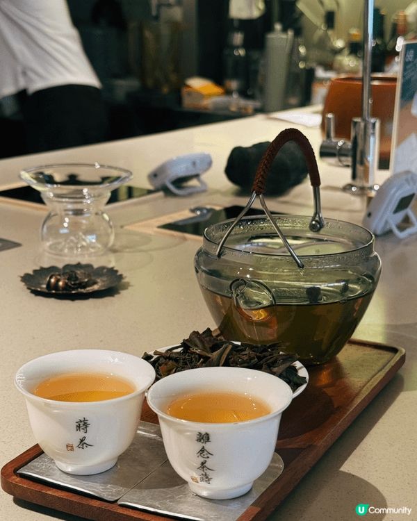 呢間上環茶主題Cafe真係幾有心思，成個餐牌都圍繞住茶葉做f...