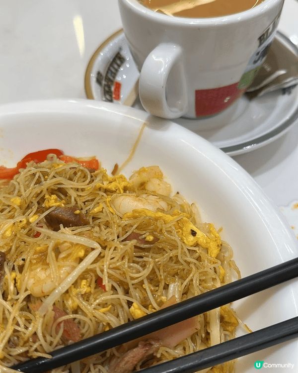 去到大排檔, 諗唔到食咩, 通常都係依幾樣, 炸脾沙律, 星...