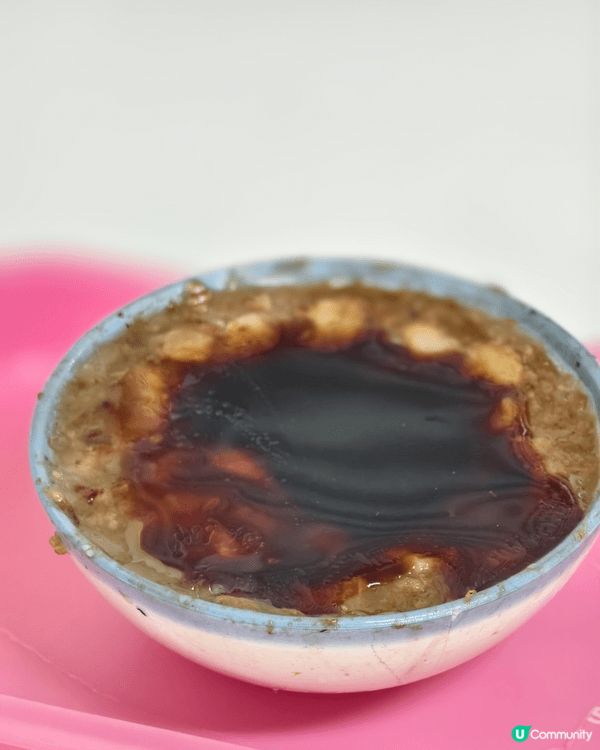 呢啲係我喺台南食過嘅當地食物，包括鱔魚意麵，一味品碗粿同埋金...